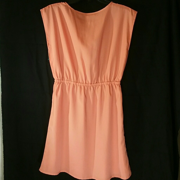 Dress - Picture 3 of 3